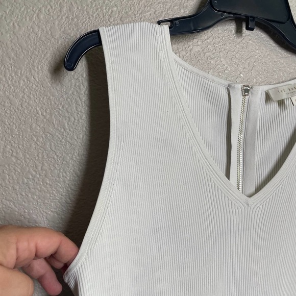 Ted Baker 4 Adalad Metallic Shift Dress White Gray Knit Tweed Fringe Sleeveless - Picture 6 of 9